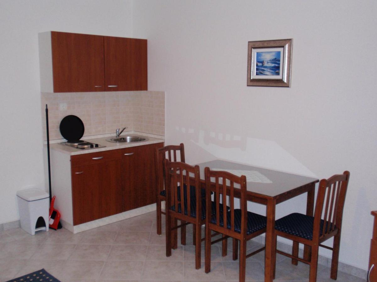 Apartmani Area Doma Trogir Exterior photo